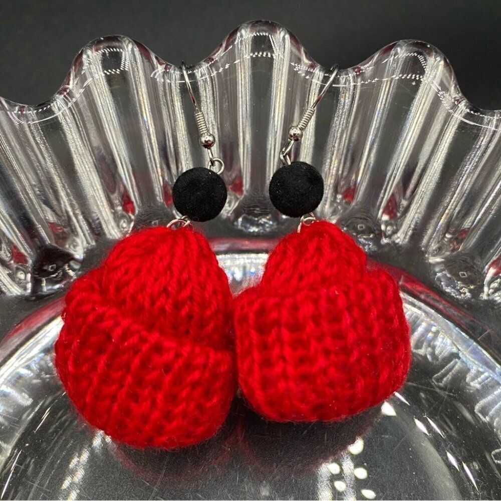 Hand knit Christmas Holiday Red and Black Toque Hat Earrings